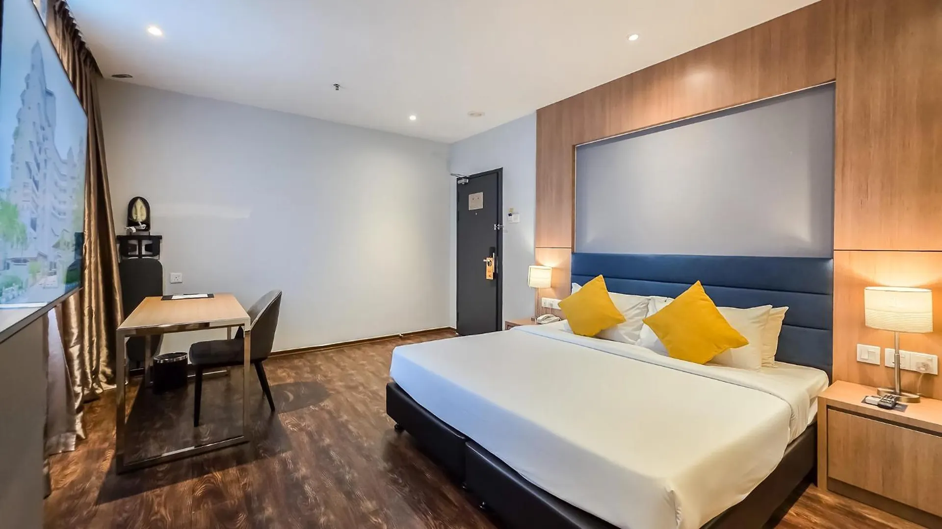 Fives Hotel Johor Bahru City Centre