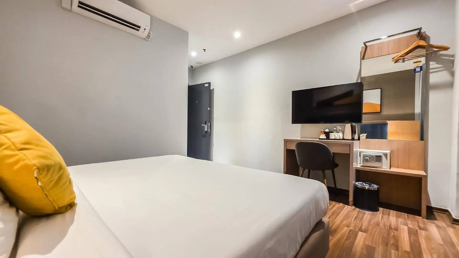 Fives Hotel Johor Bahru City Centre